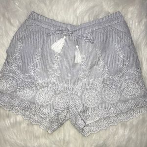 Lace, elastic waist shorts
